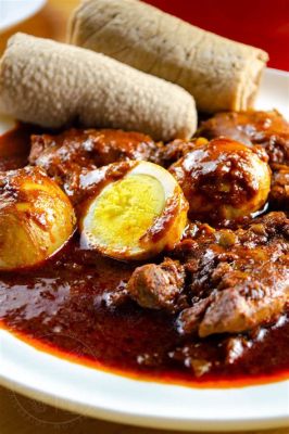  Doro Wat:  Immerse Yourself in a Symphony of Spicy Flavors and Tender Chicken Perfection