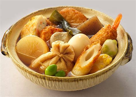  Oden! A Flavorful Symphony of Winter Warmers Perfectly Balanced by Sweet and Savory Delights.